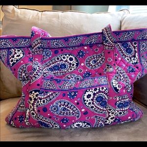 Authentic Vera Bradley- Get Carried Away tote